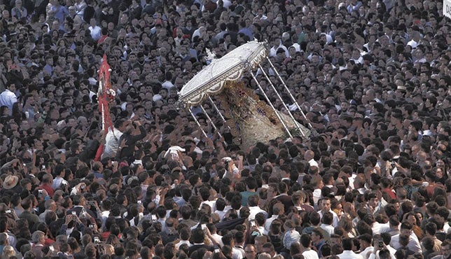 Así vivirá el mundo rociero la fiesta de Pentecostés en un año sin romería