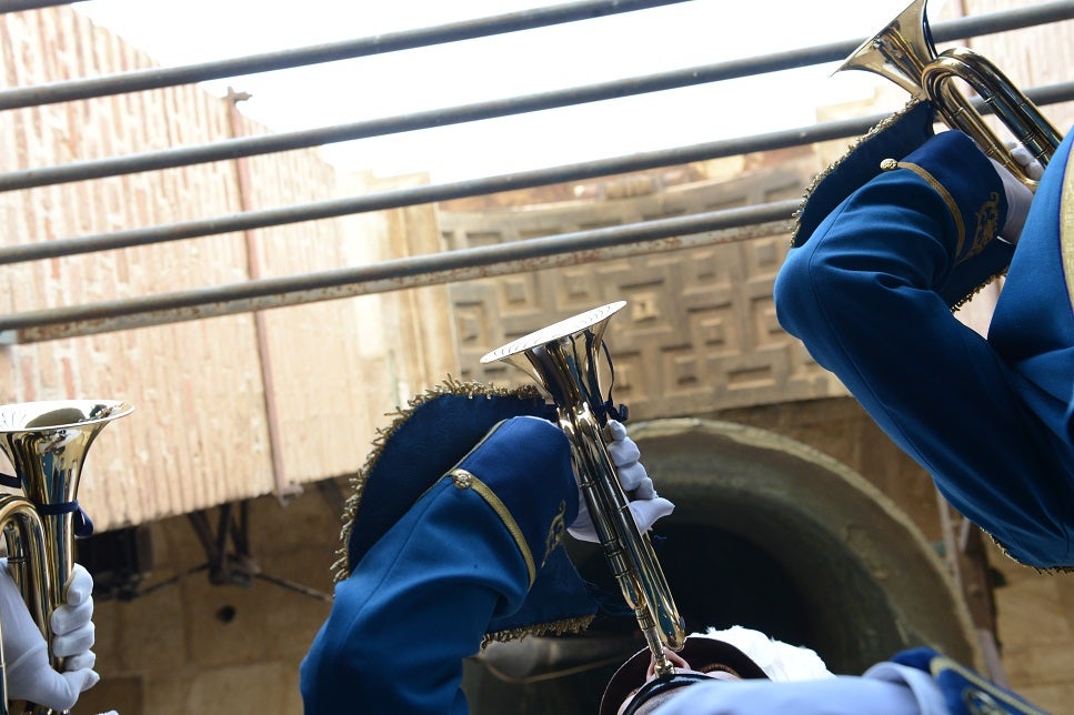 Las «Lágrimas de San Pedro» desde la Giralda, un rito desde hace siglos