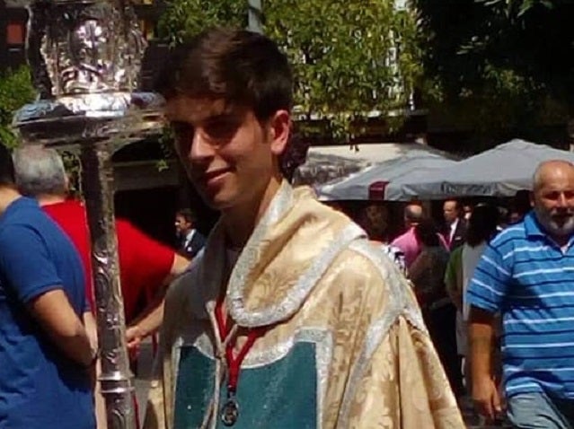 Muere José Ignacio Romero González, un joven acólito de la hermandad de San Isidoro