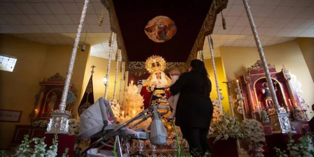 Las galerías de fotos del Viernes de Dolores en Sevilla 2021