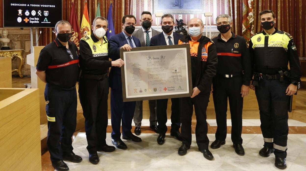 Presentación de la marcha 'De buena fe', en el Ayuntamiento de Sevilla