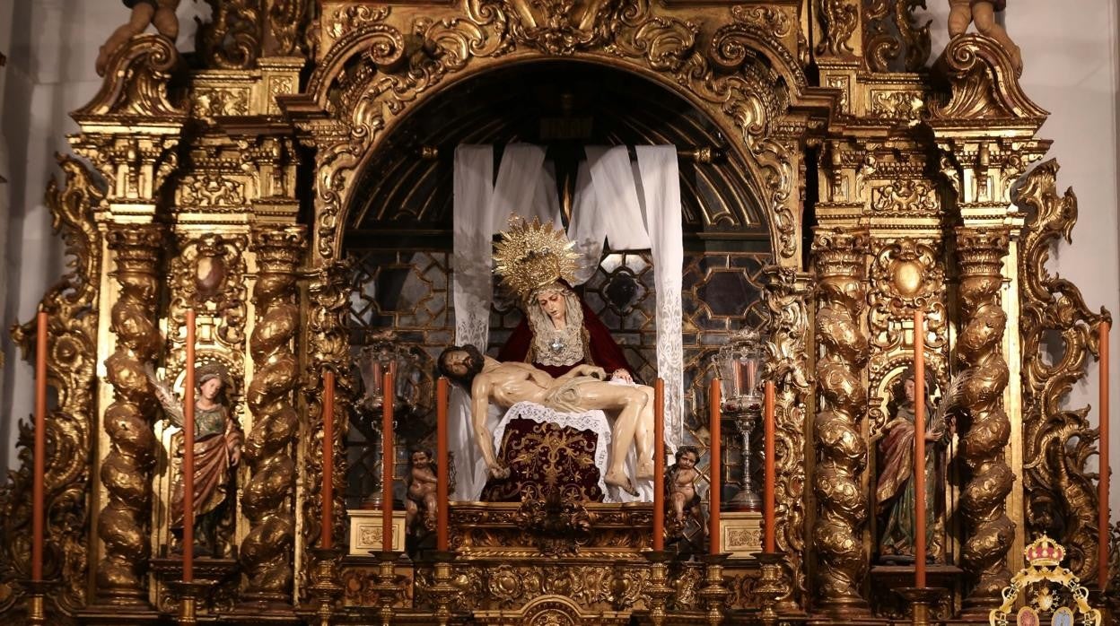 La Virgen de los Dolores de los Servitas y el Cristo de la Providencia
