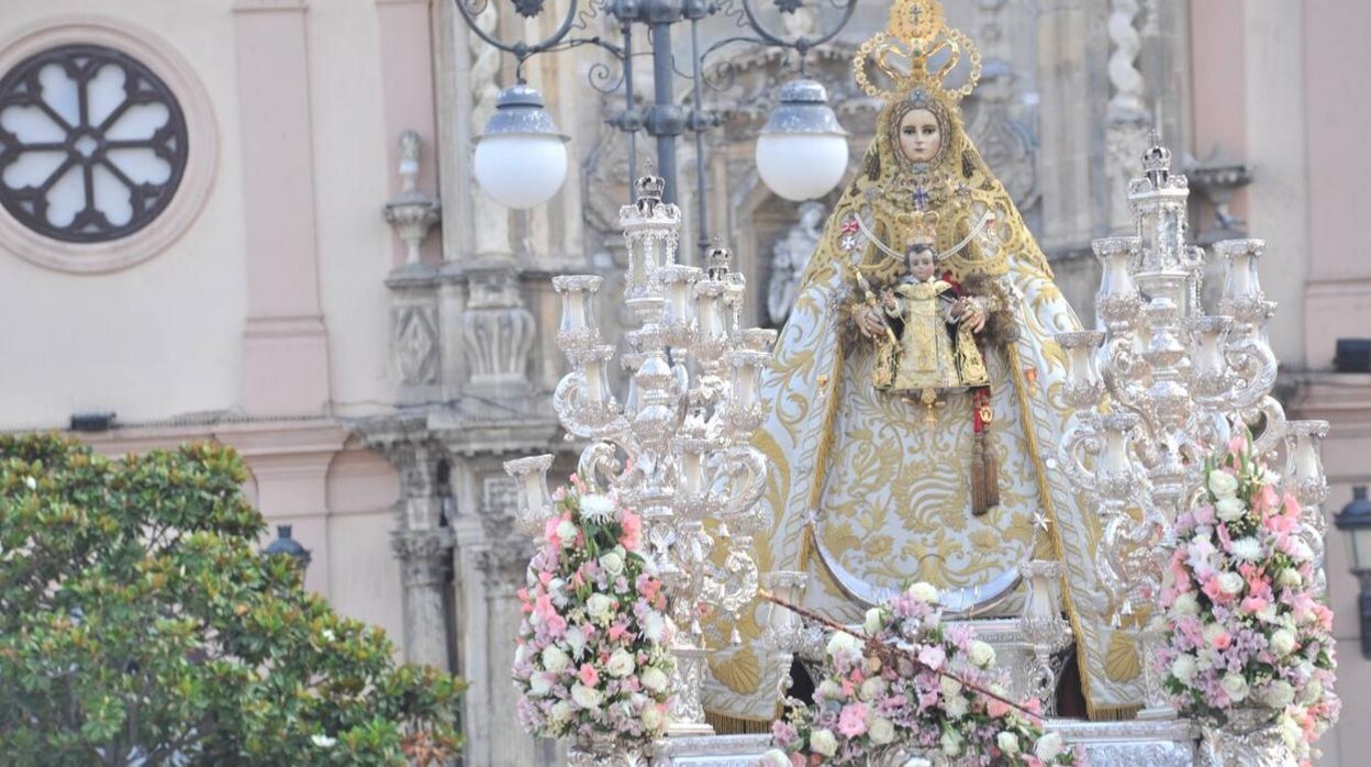 Las cofradías de Cádiz ponen sus ojos en la salida de la Virgen del Rosario en octubre como punto de inflexión de la recuperación del culto público