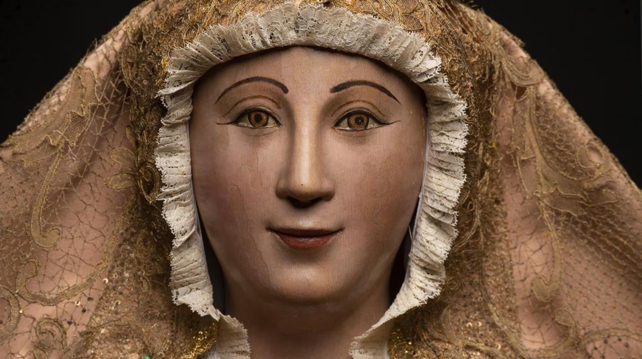 La Virgen de los Reyes expuesta el 15 de agosto de 2020