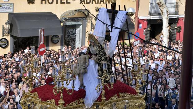 Hermandad del Baratillo: itinerario, horario y mejor sitio donde ver | Miércoles Santo Sevilla