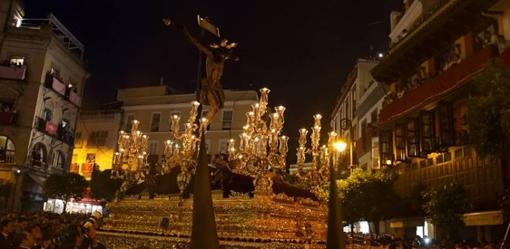 Horarios e itinerarios del Domingo de Ramos en Sevilla de la Semana Santa 2022