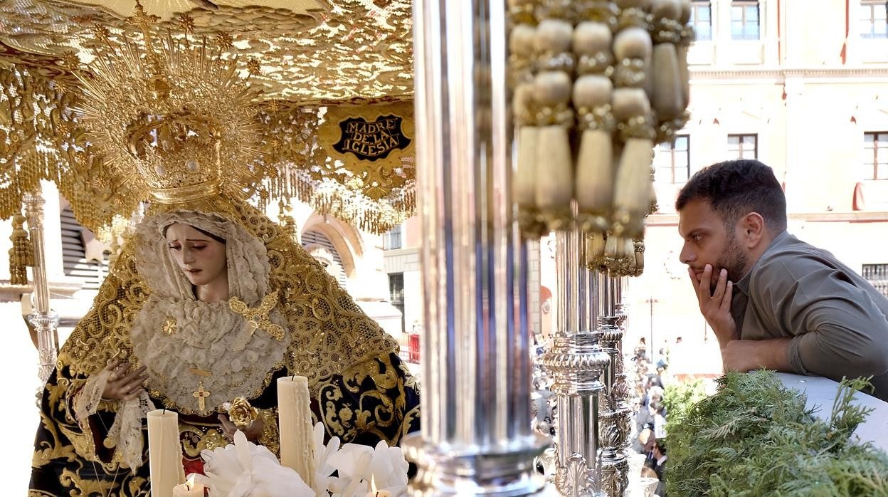 María Santísima Madre de los Desamparados, de la hermandad de San Esteban