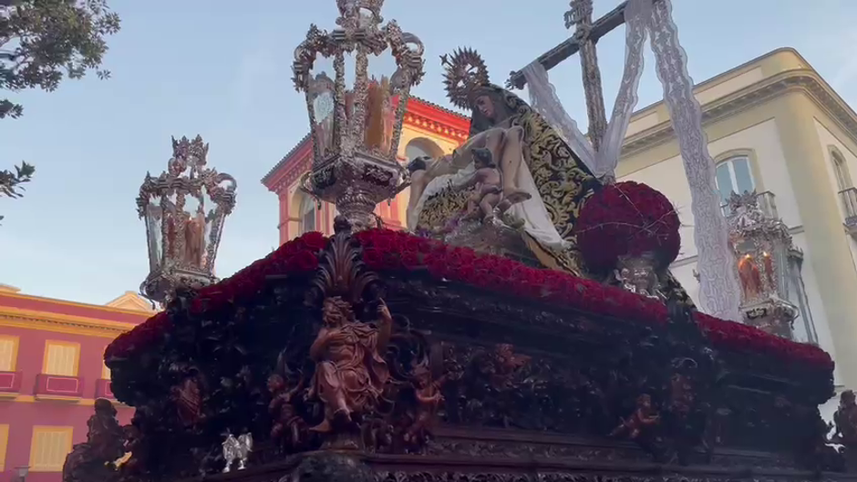 El misterio de los Servitas en la plaza Cristo de Burgos