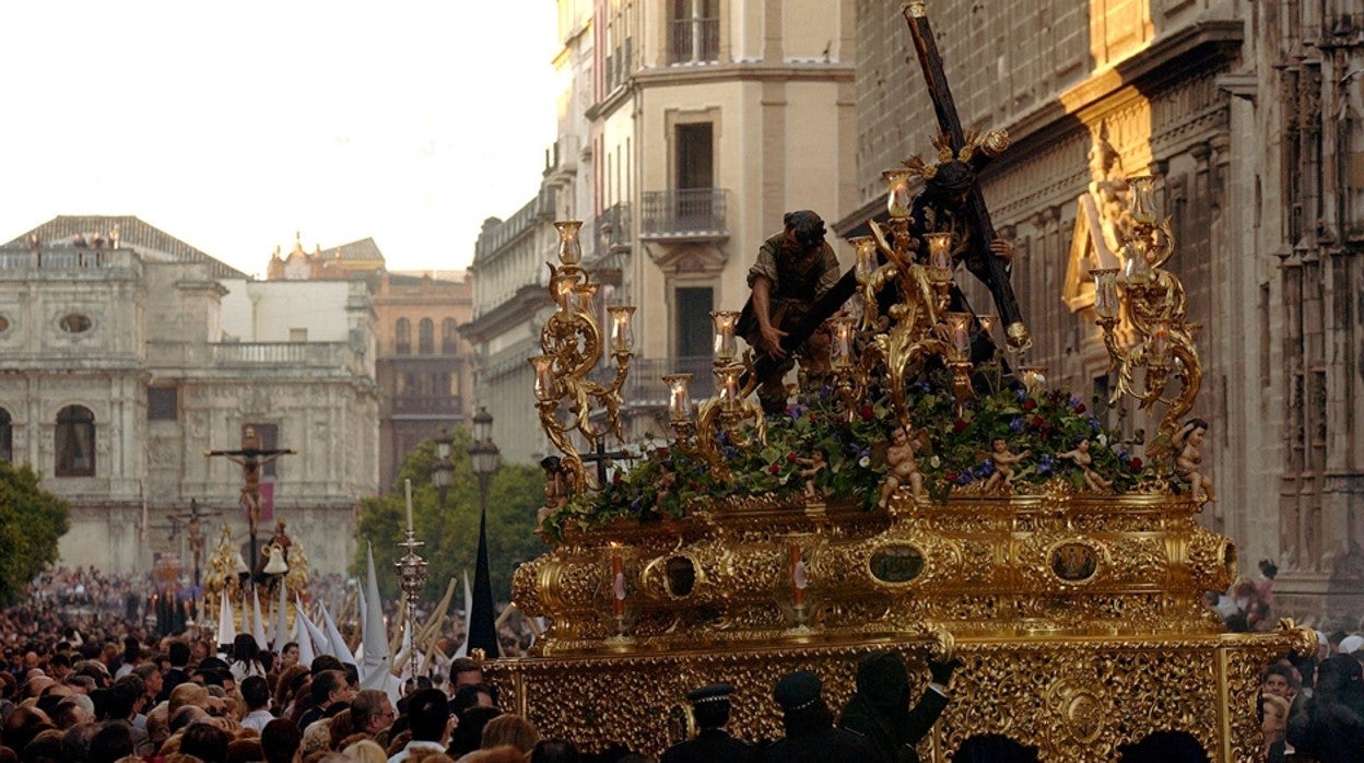 El Santo Entierro Grande de 2004