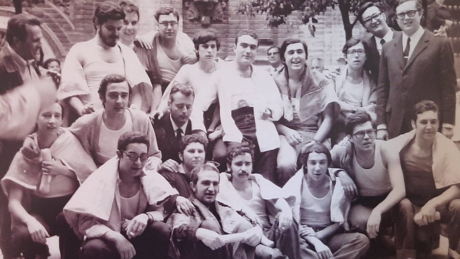 #ArchivoABCsev: Se cumplen 50 años de la primera procesión llevada por una cuadrilla de costaleros no profesionales