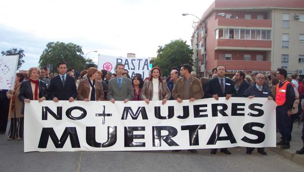 Un asesino «de permiso» causa indignación en las calles de Utrera