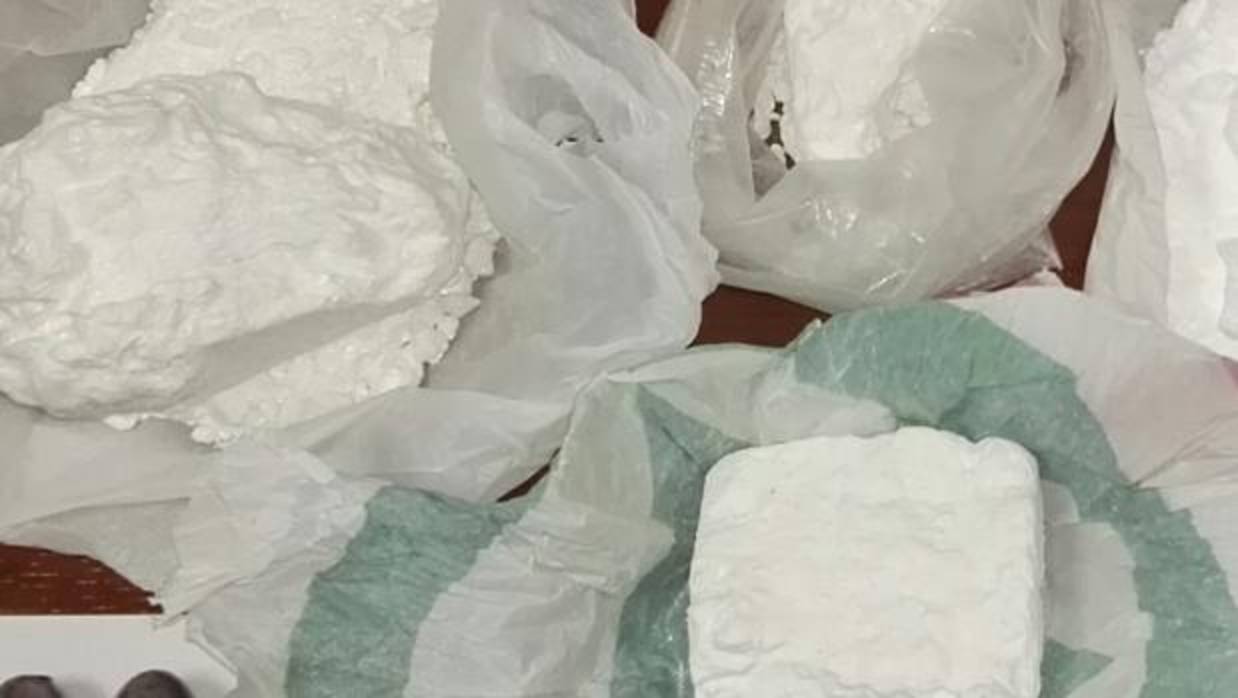 Objetos intervenidos pro la Guardia Civil.