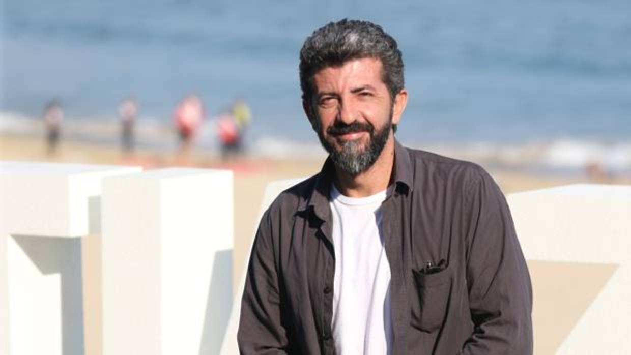 El cineasta Alberto Rodríguez Librero ha sido reconocido por el Ayuntamiento de Camas