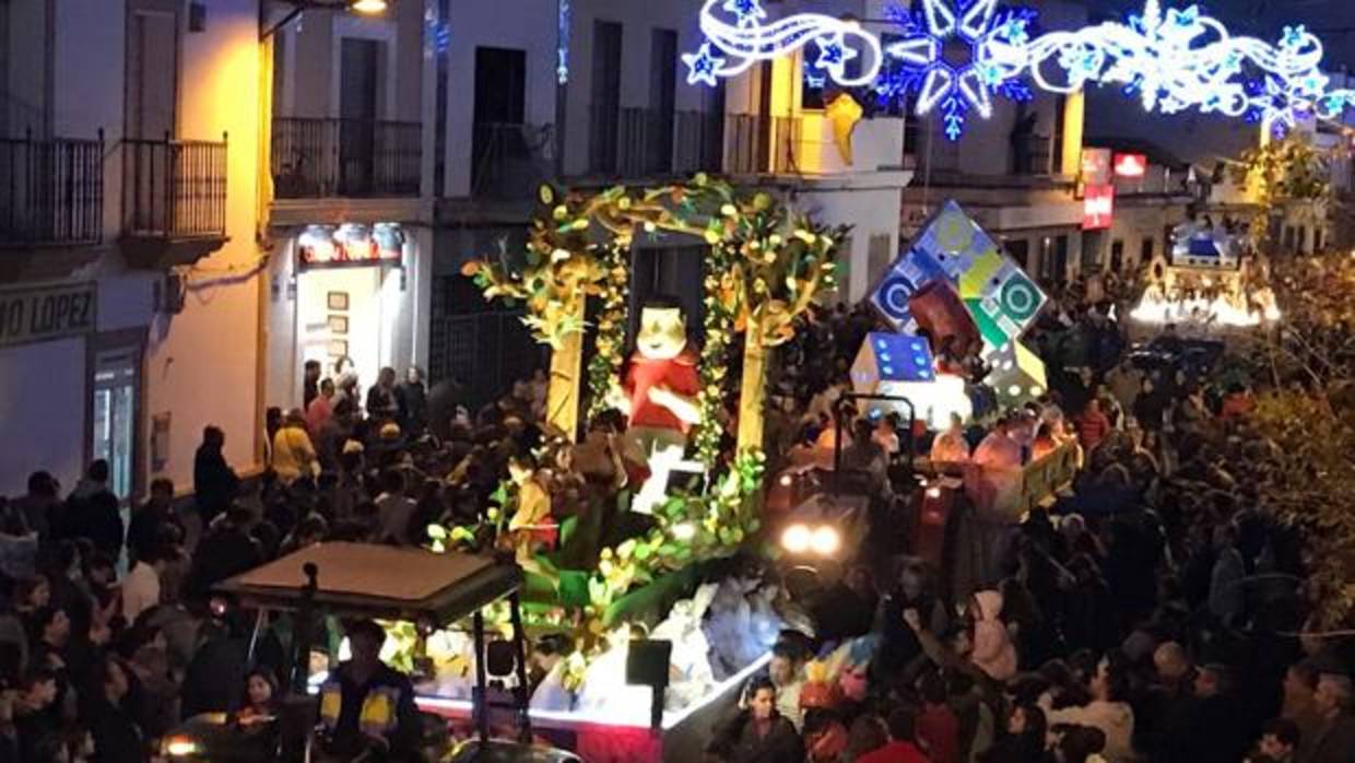 La Cabalgata de Reyes Magos consta de 20 carrozas