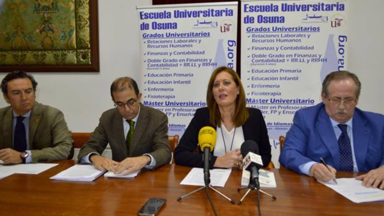 Presentación del estudio socioeconómico sobre el hospital y la escuela universitaria de Osuna