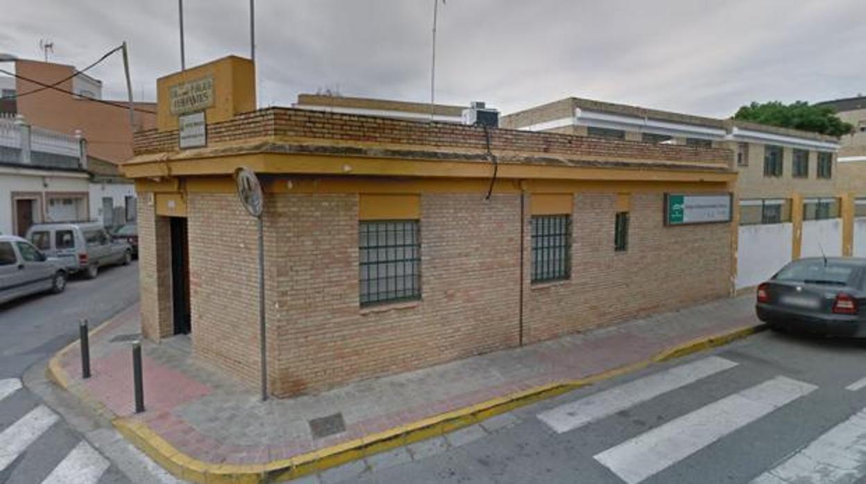 El colegio público Cervantes de Dos Hermanas, donde sucedieron los hechos denunciados