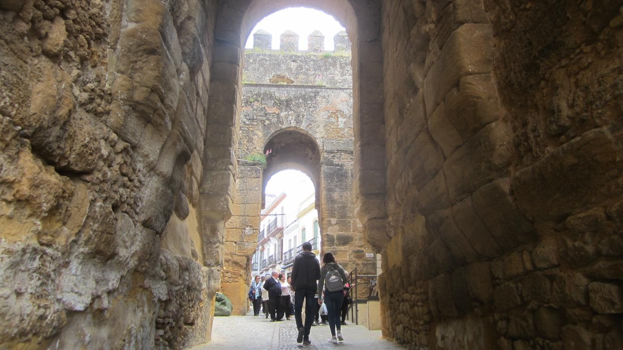 Casi 4.000 turistas han pasado este agosto por Oficina de Turismo