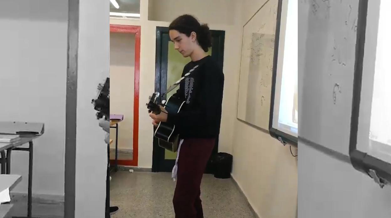 Carlos Cano durante su presentación