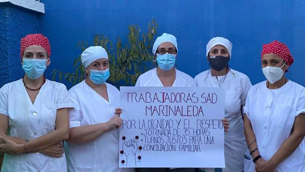 La plantilla de ayuda domiciliaria de Marinaleda pide al Defensor del Pueblo Andaluz que medie en el conflicto