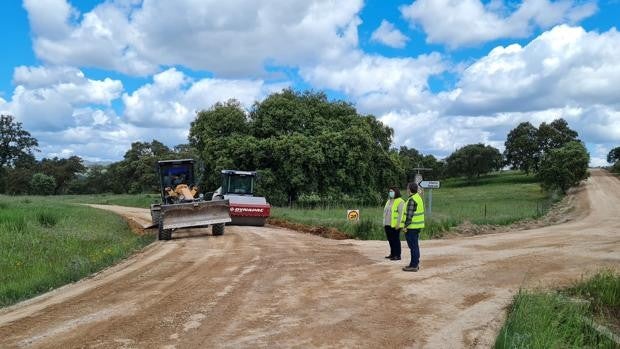 La Junta invierte 1,2 millones de euros para mejorar 81 kilómetros de caminos rurales en Sevilla