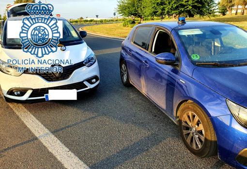 Coche lanzadera intervenido por la Policía