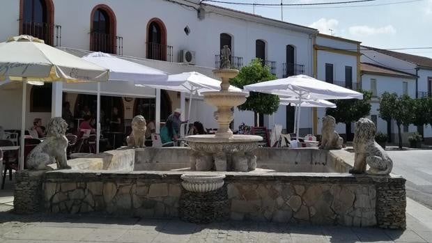 La Diputación pide leyes y «fiscalidad específica» para combatir la despoblación en zonas rurales de Sevilla