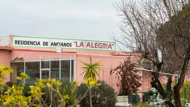 Las trabajadoras confirman el trato degradante a los ancianos en las residencias de Sevilla investigadas