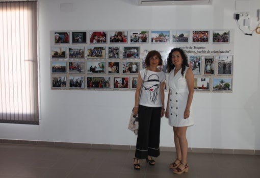 La inauguración de la exposición conmemorativa