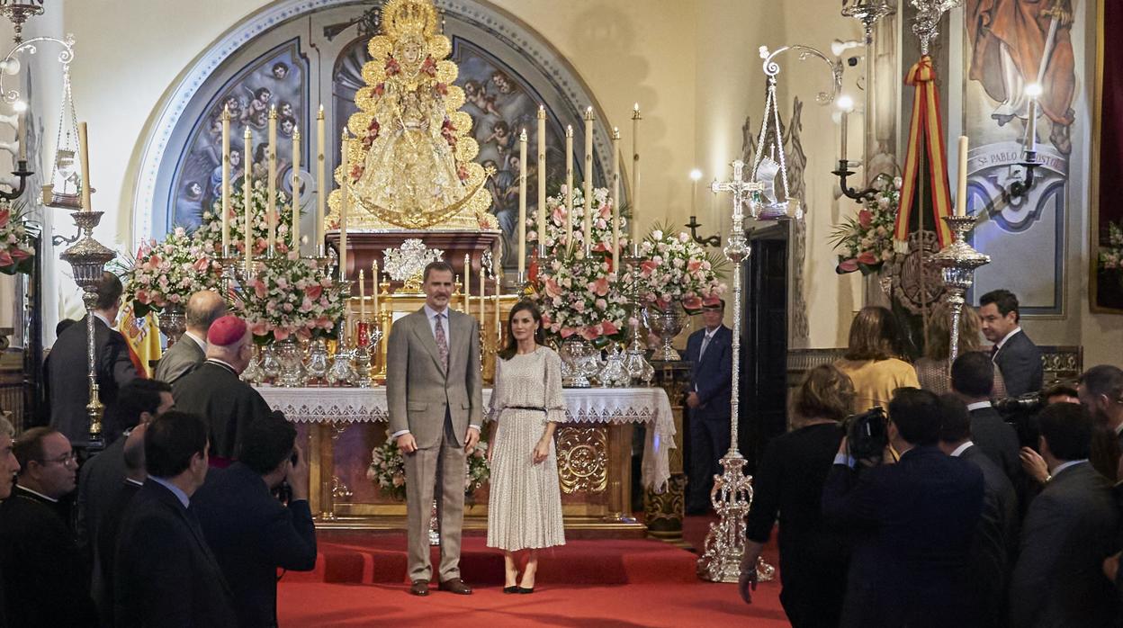 Última visita realizada por los Reyes a la Virgen de Almonte