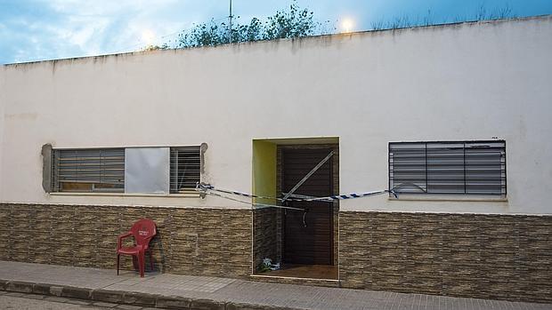 Domicilio de La Rinconada donde apareció el cadáver de la joven