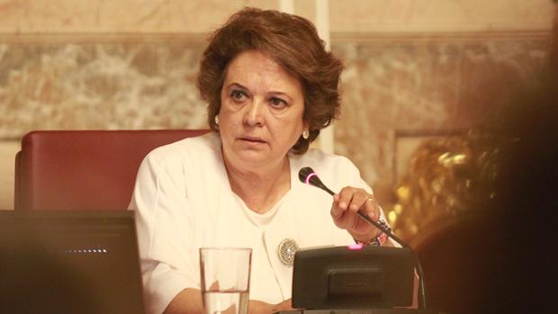 La edil socialista Carmen Castreño dejará de presidir el Pleno municipal a petición de este mismo