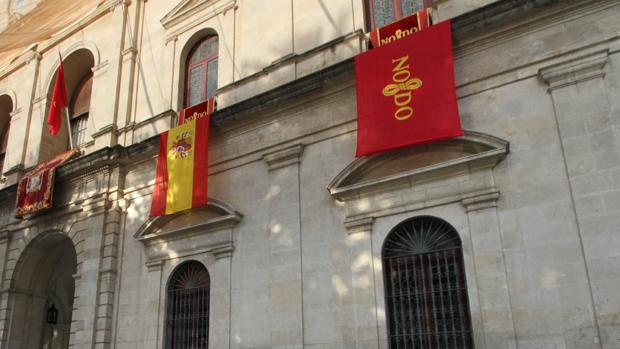 La Giralda es un aceite y el aire y el embrujo de Sevilla, perfumes