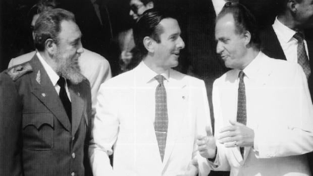 El día que Fidel Castro recibió las llaves de Sevilla durante la Expo 92 de manos del alcalde Rojas-Marcos