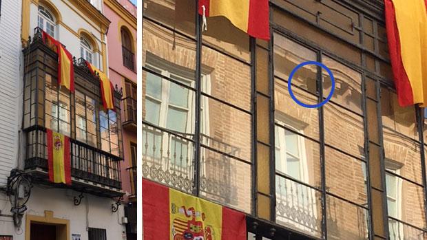 Le rompen los ventanales de su casa en el Centro de Sevilla por «tener colgadas banderas de España»