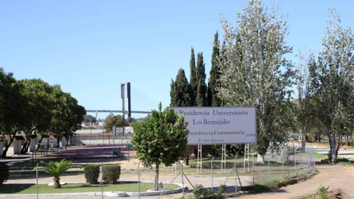 La antigua residencia universitaria de los Bermejales se integrará en el parque Guadaíra