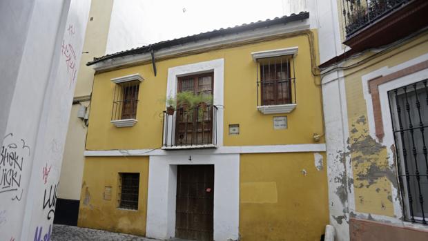 Las casas de los genios sevillanos en las que se colgó el «Se vende»