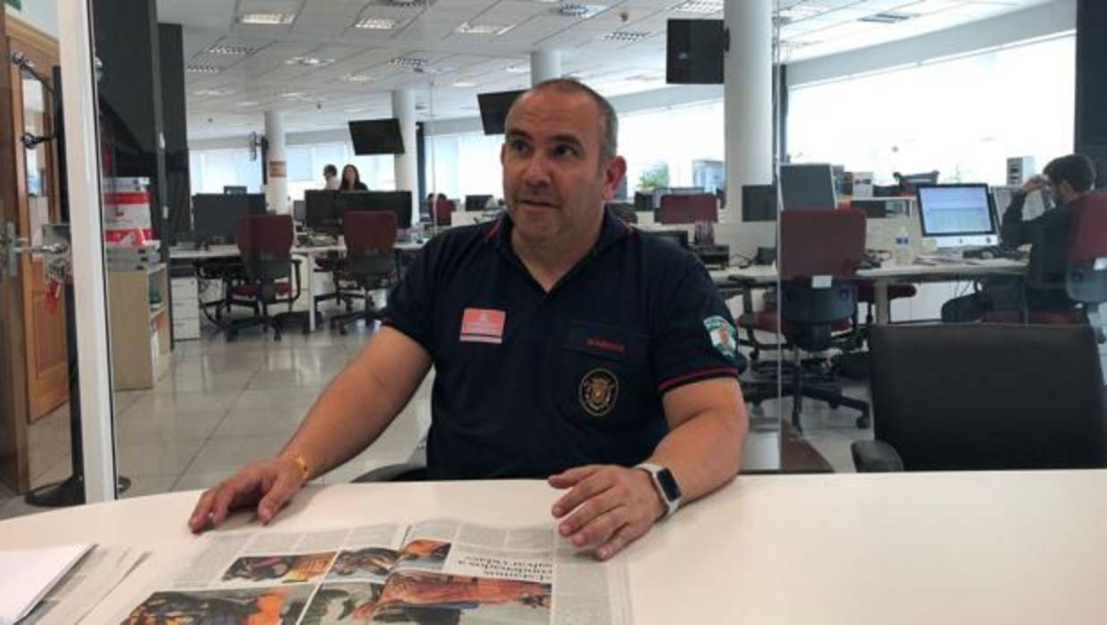 Los tres bobmeros sevillanos de Proem-Aid antes de partir a Grecia