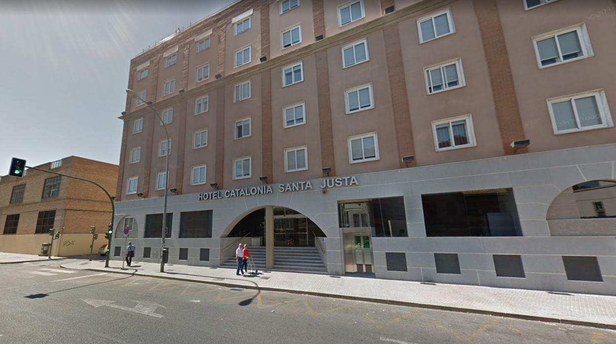 Hotel Catalonia Santa Justa, en José Laguillo