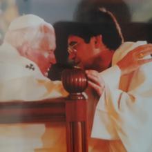 El abrazo que le dio el Papa