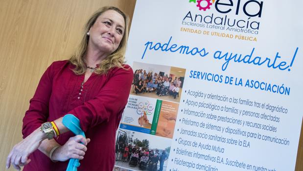 Lola Sánchez Linares empezó a sentir que no podía manejar las piernas