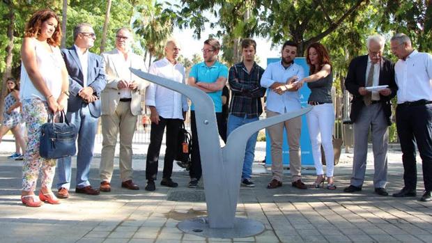 Instaladas las fuentes diseñadas por estudiantes de Arquitectura