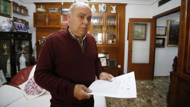 Otro hombre denuncia en Sevilla el robo de un Rolex de 10.000 euros por el «abrazo cariñoso»