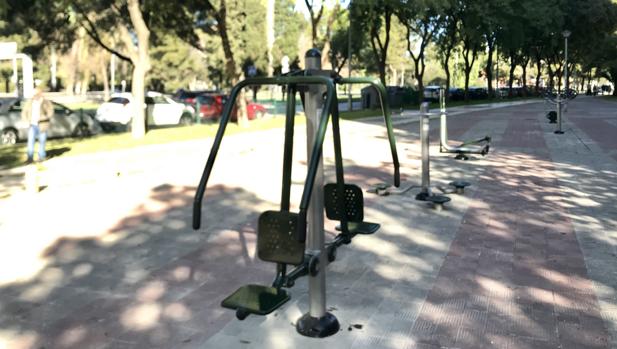 Una red de aparatos biosaludables para el distrito Este-Alcosa-Torreblanca de Sevilla