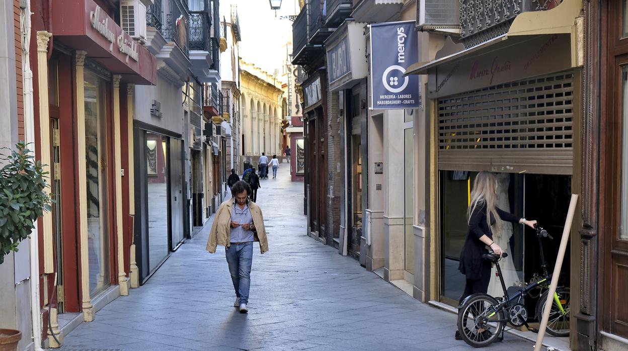 El comercio tradicional del Centro de Sevilla está en crisis