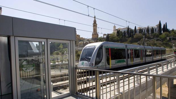 La Junta destina al metro de Sevilla un 1% de lo que aportará al de Málaga