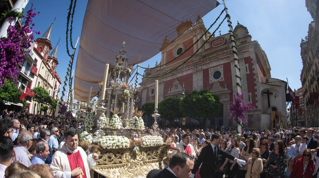 La Custodia de Arfe, en la procesión del Corpus Christi de Sevilla de 2018