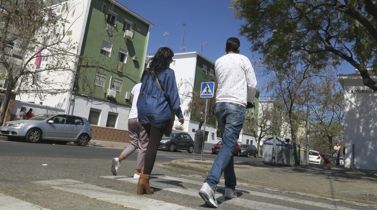 La Guardia Civil ha arrestado a seis integrantes de la banda y busca a otros dos por los delitos de robo con violencia e intimidación