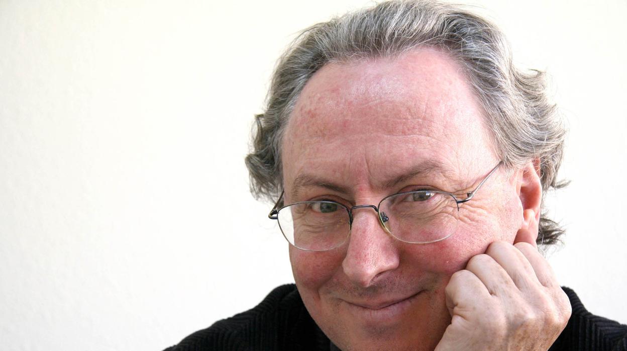 Sebastián García, periodista que ejerció su vida profesional en Sevilla, ha fallecido a los 66 años