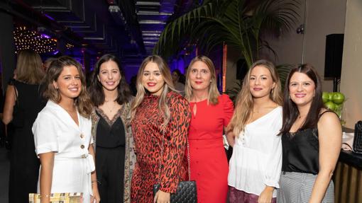Gema Colmenero, Marta Rodríguez, Fuente Clara Rodríguez, Carmen Montero, Reyes Yuste y Marina de Castro