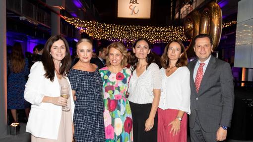 Sonia Martínez, Mercedes Morón, Sandra Pérez, Ana María Martínez, María José Collantes de Terán y Alejandro Gámez